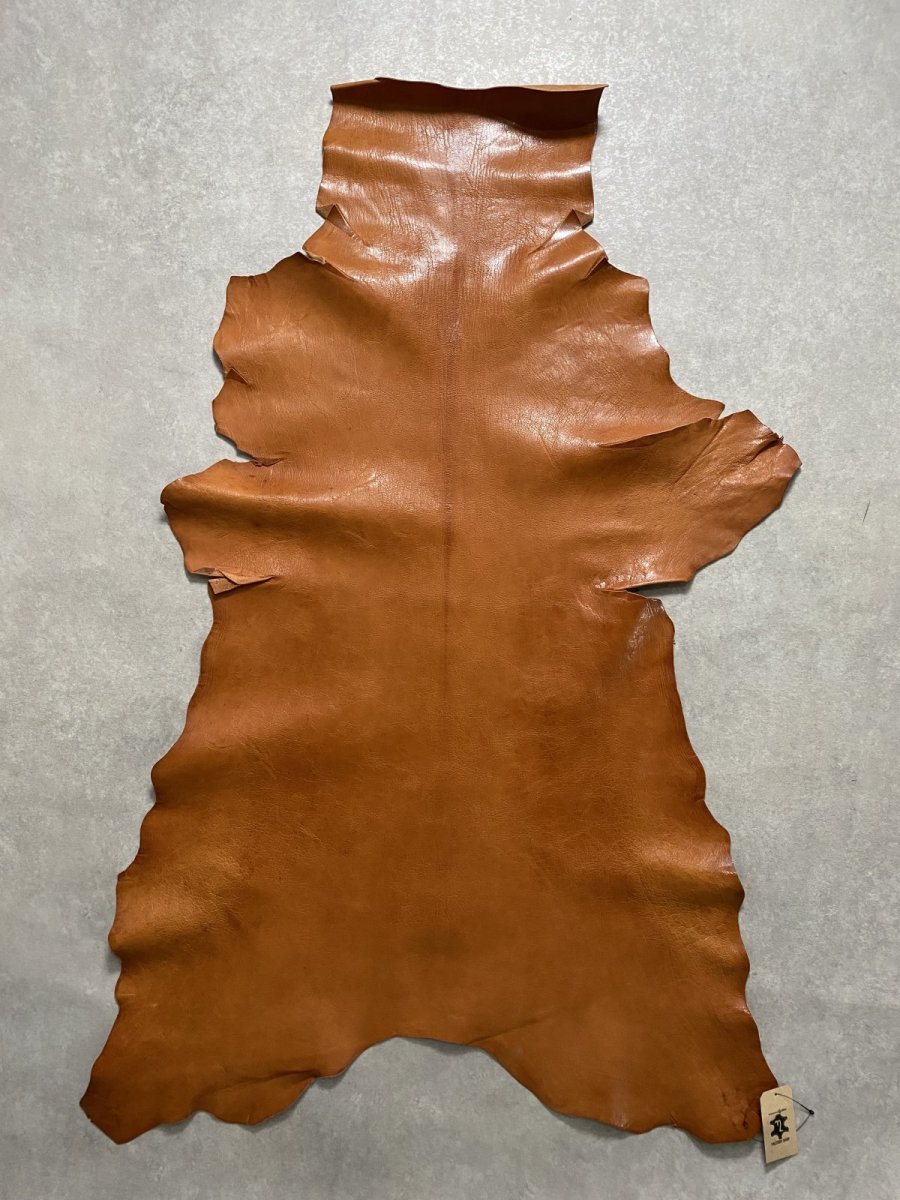 画像1: ヌメゴートシュリンク　キャメル　山羊革　レザークラフト (1)