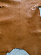 画像7: ヌメゴートシュリンク　キャメル　山羊革　レザークラフト (7)