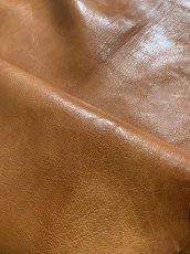 画像3: ヌメゴートシュリンク　キャメル　山羊革　レザークラフト (3)