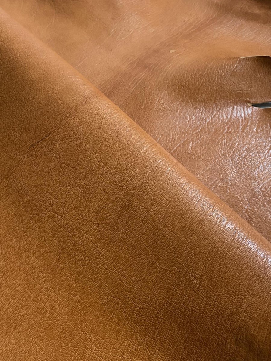 画像3: ヌメゴートシュリンク　キャメル　山羊革　レザークラフト (3)