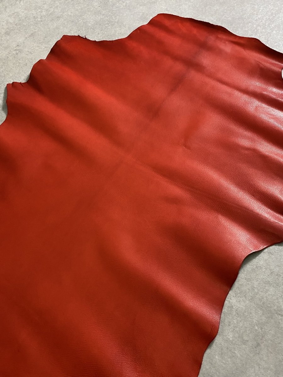 画像3: ゴート革　丸シボ　レッド　山羊革　レザー (3)