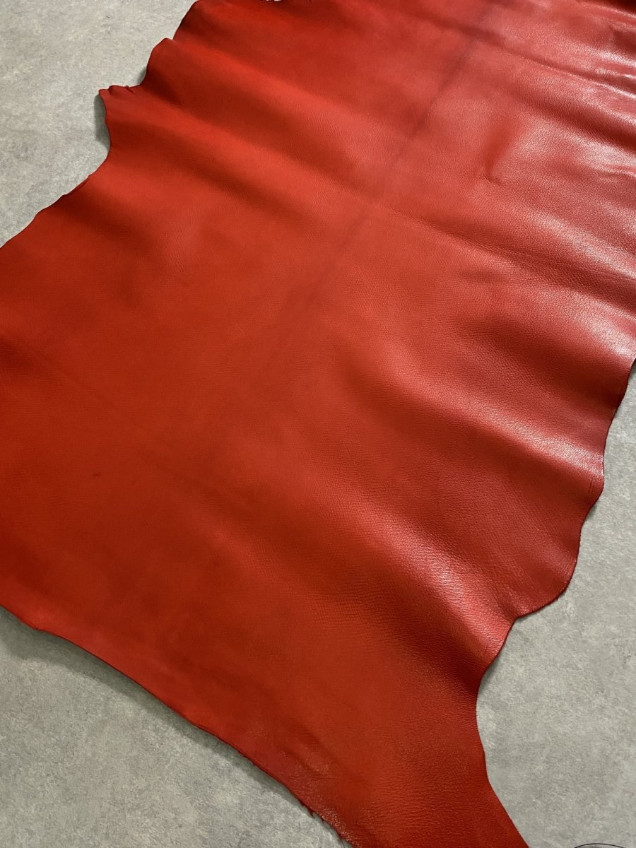 画像4: ゴート革　丸シボ　レッド　山羊革　レザー (4)