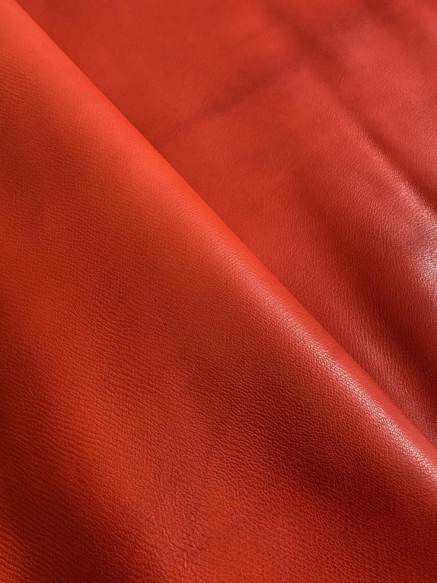 画像2: ゴート革　丸シボ　レッド　山羊革　レザー (2)