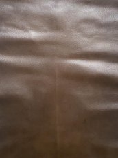 画像5: ゴート革　丸シボ　こげ茶　山羊革　レザー (5)