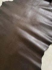 画像3: ゴート革　丸シボ　こげ茶　山羊革　レザー (3)