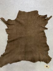 画像1: ゴート革　スウェード型押し　こげ茶　山羊革　 (1)