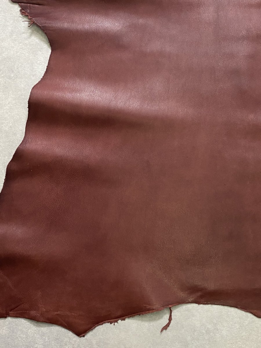 画像8: アッシュゴート　ワイン　山羊革　レザークラフト (8)