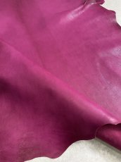 画像7: ゴートシルキー　ワイン　山羊革　両面使い　レザー (7)