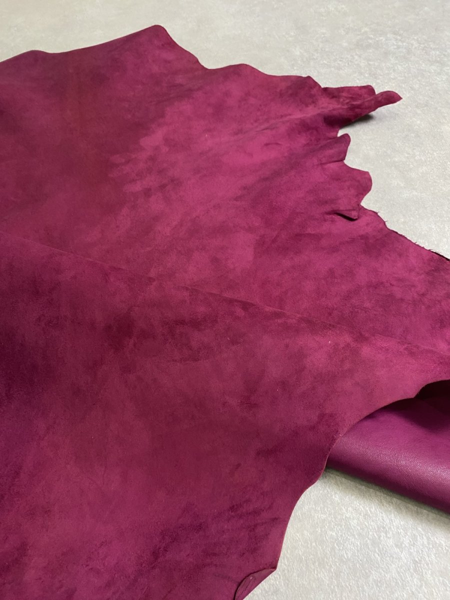 画像9: ゴートシルキー　ワイン　山羊革　両面使い　レザー (9)