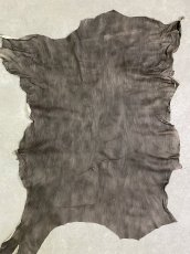画像1: ラムウォッシュ　シワ加工　羊革　グレー (1)