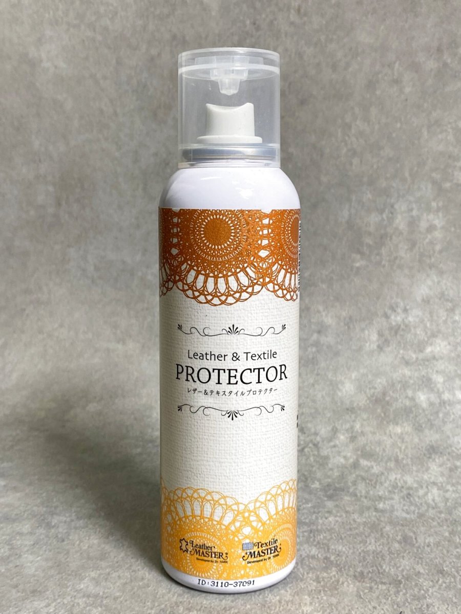 画像1: レザー＆テキスタイルプロテクター(保護剤)　200ml　レザークラフト　エキゾチックレザー　お手入れ　 (1)