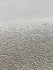 画像9: 牛革　Mシーラ　コブウシ　オフホワイト　こぶ牛　レザー (9)