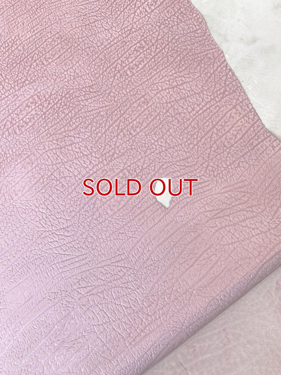 画像8: 牛革  バッファロー型押し　パール加工　カシス　レザークラフト (8)