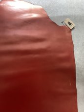 画像4: 牛革　ガラスレザー　レッド　レザークラフト (4)