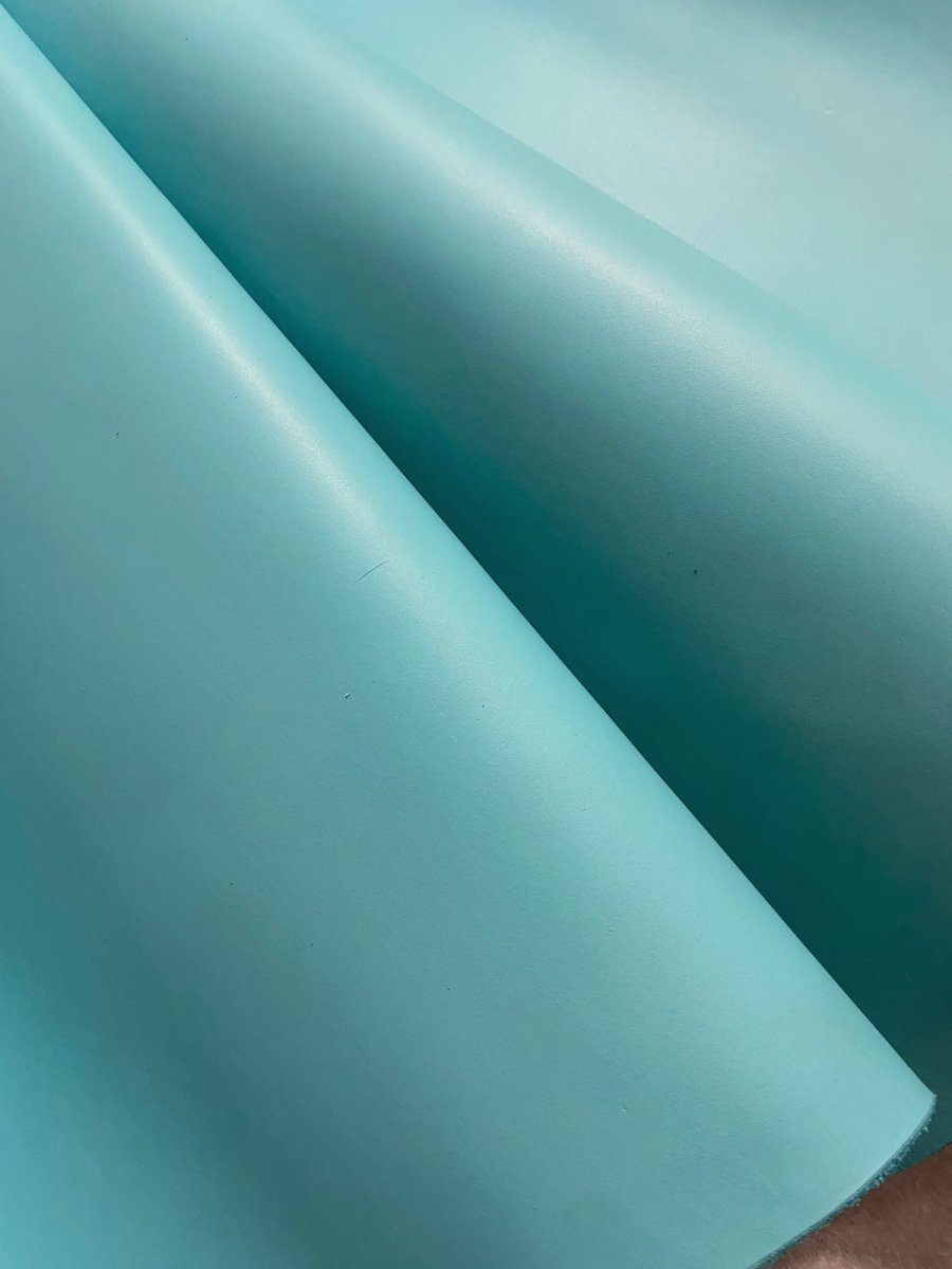 画像2: 牛革　Jスムース　ライトブルー　レザー (2)