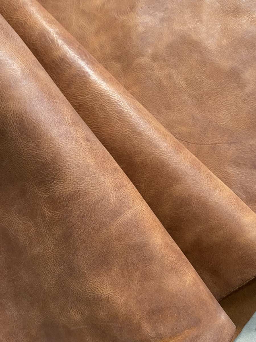 画像2: 牛革   ヌメ革　ワックスプルアップ　アンチック仕上げ　キャメル (2)