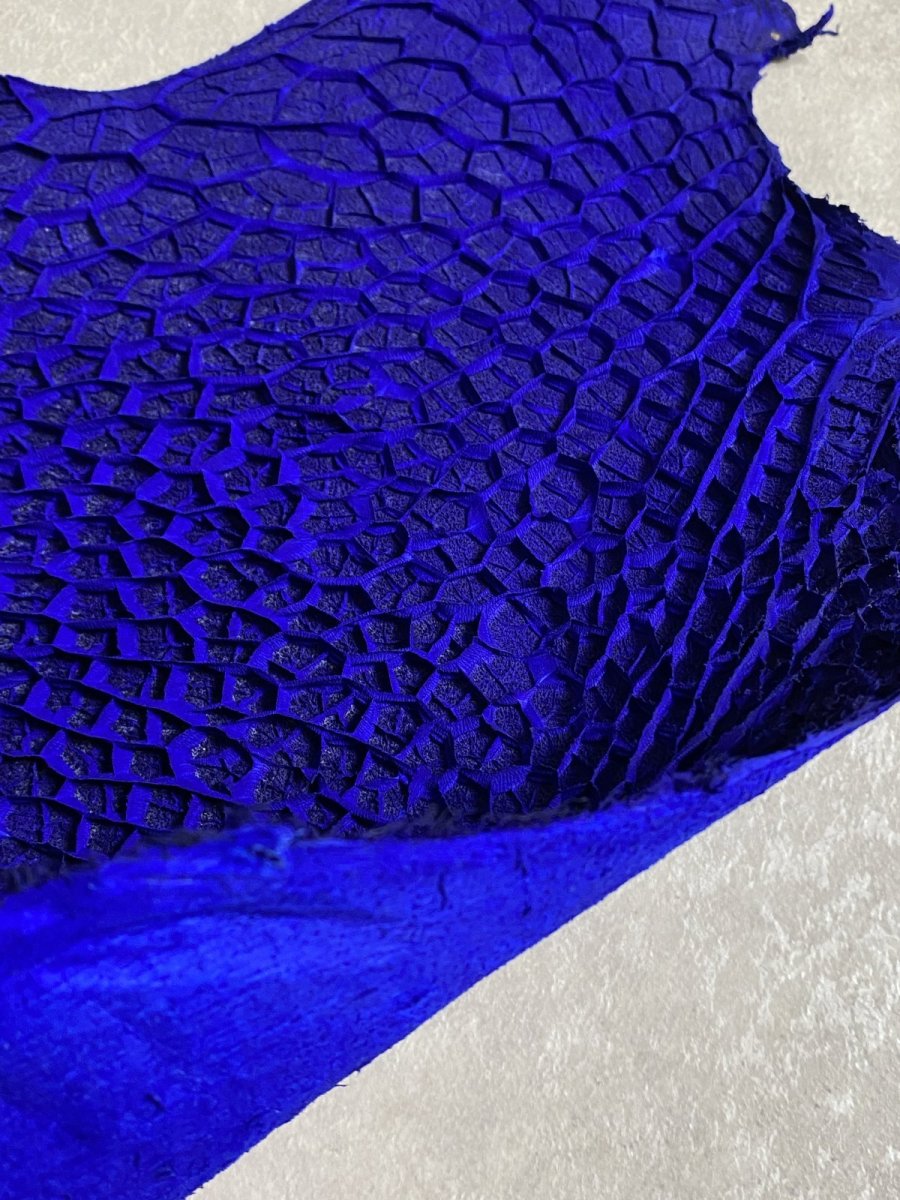 画像5: 牛革　ハチノス(牛の胃袋)　ブルー (5)