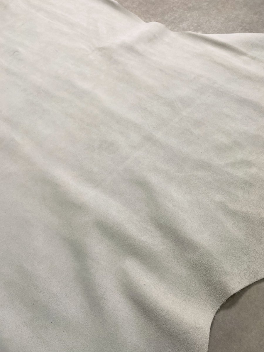 画像3: ベロア ホワイト 牛革 (3)