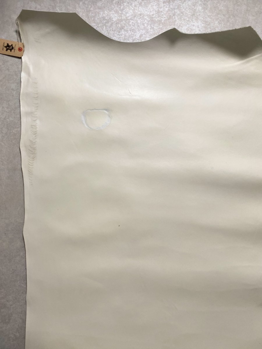 画像7: 牛革 オイルヌメ オフホワイト タンニンなめし ヌメ革 レザークラフト (7)