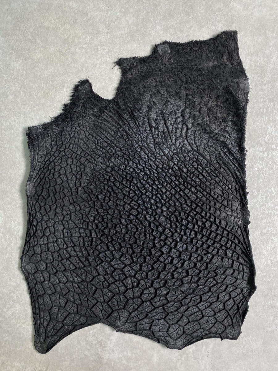 画像1: 牛革　ハチノス(牛の胃袋)　ブラック Mサイズ (1)