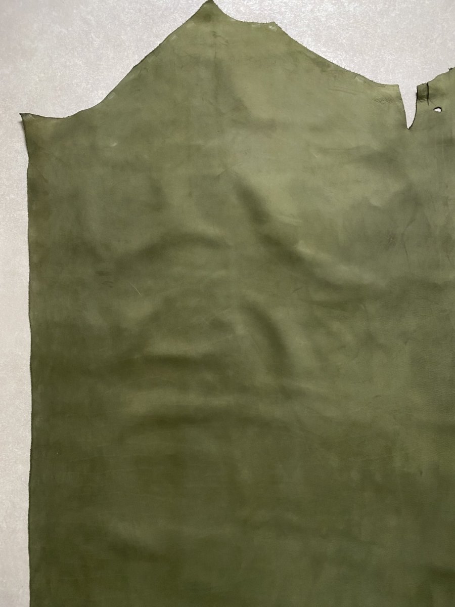 画像8: 牛革　ヌバック　カーキ (8)