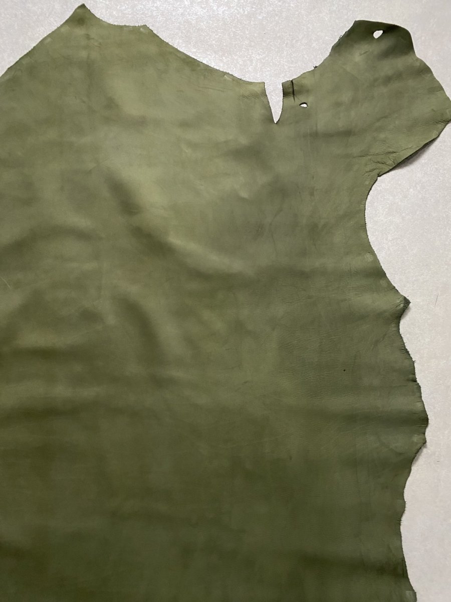 画像9: 牛革　ヌバック　カーキ (9)