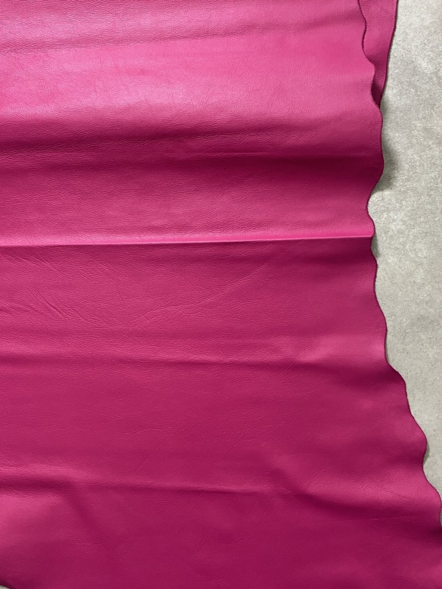 画像9: 牛革　クロームソフト　ショッキングピンク　レザークラフト　 (9)