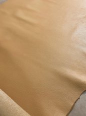 画像4: 牛革　シュリンクノボ　ベージュ　レザークラフト (4)