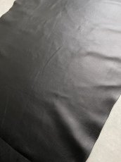 画像4: 牛革　シュリンクノボ　ブラック　レザークラフト (4)