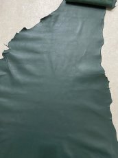 画像6: 牛革　ソフトスムース　Dグリーン　レザークラフト (6)