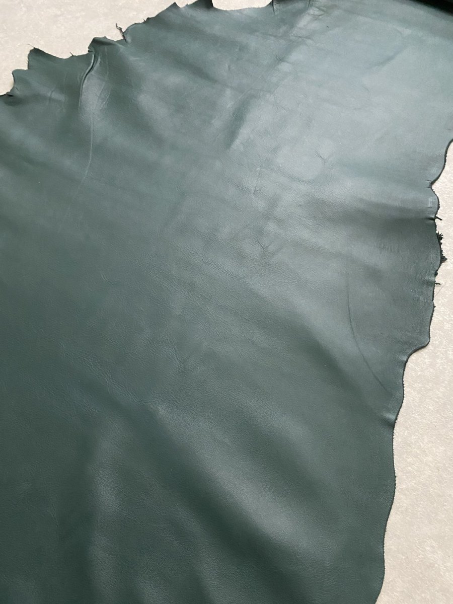 画像4: 牛革　ソフトスムース　Dグリーン　レザークラフト (4)