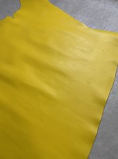 画像10: 牛革　スムース　イエロー　レザー (10)