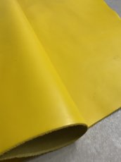 画像2: 牛革　スムース　イエロー　レザー (2)