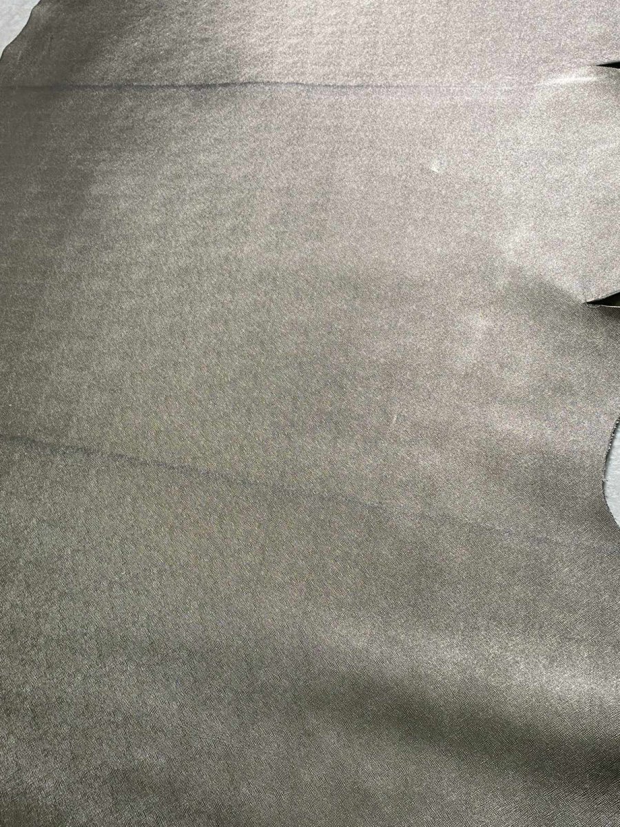 画像8: 牛革　プリズム　Dシルバー　型押し革　レザークラフト (8)