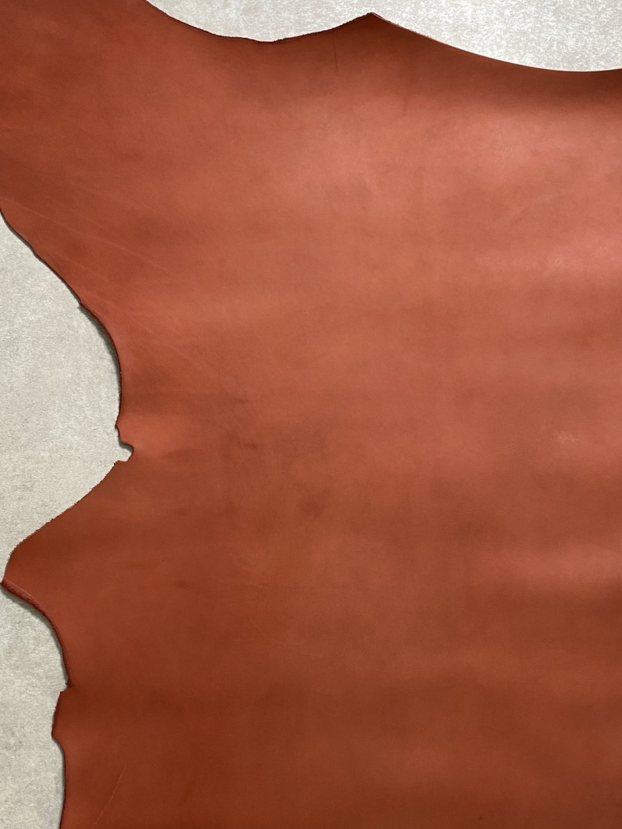 画像4: 牛革　オイルスムース　マットレッド　レザークラフト (4)