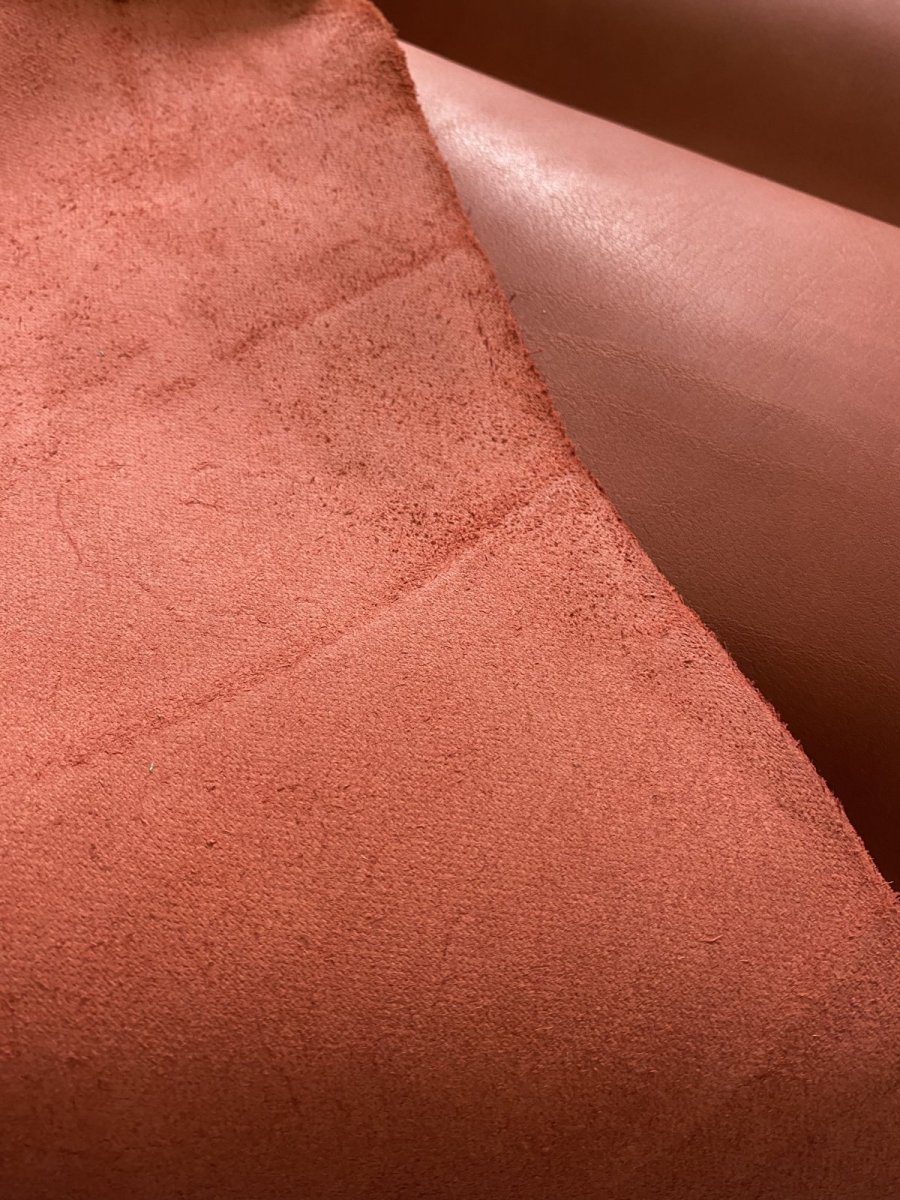 画像11: 牛革　オイルスムース　マットレッド　レザークラフト (11)