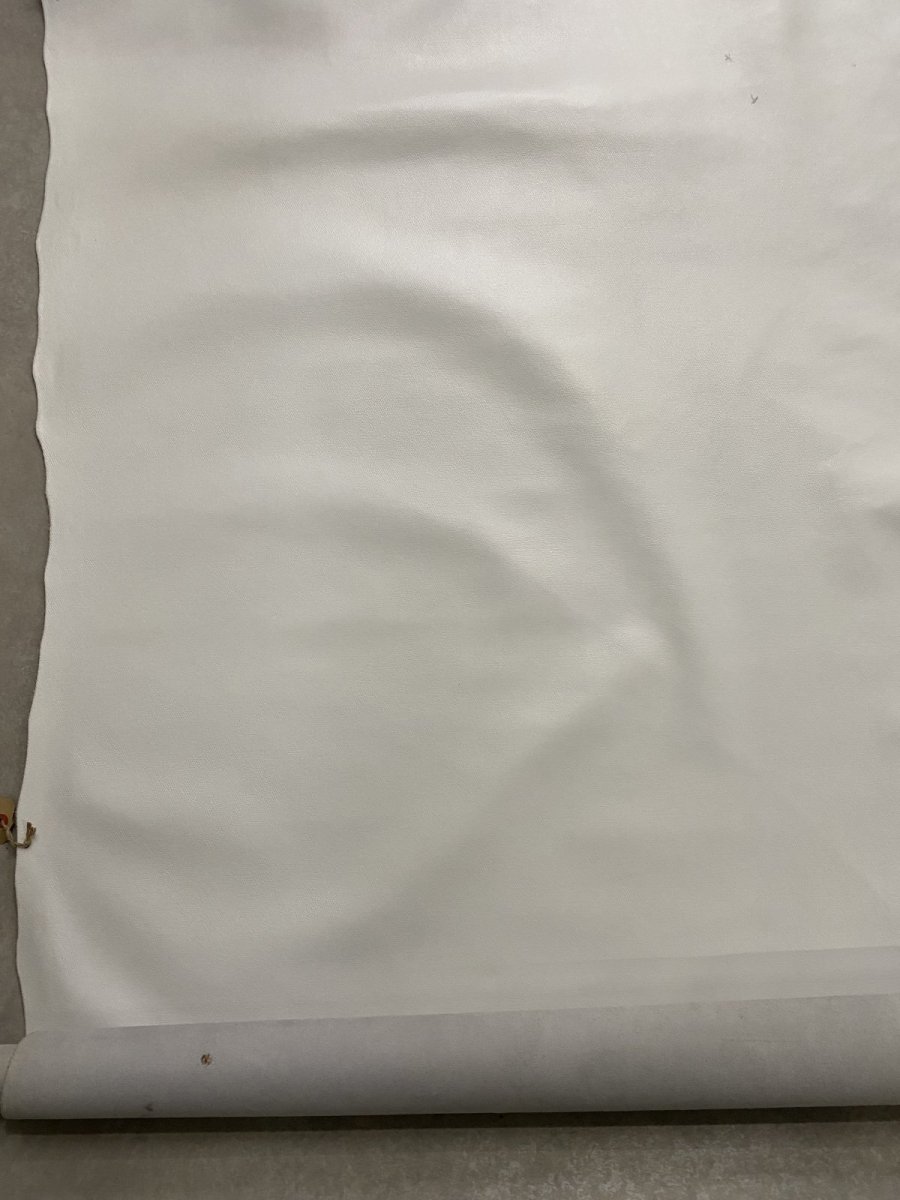 画像9: 牛革　LNバレンチノ　ホワイト　型押し革　レザークラフト (9)