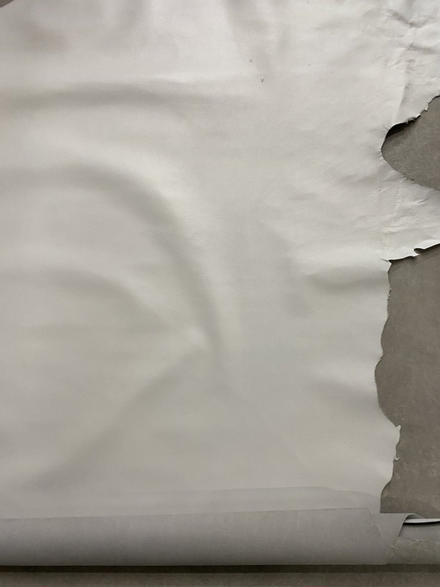 画像10: 牛革　LNバレンチノ　ホワイト　型押し革　レザークラフト (10)