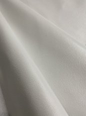 画像2: 牛革　LNバレンチノ　ホワイト　型押し革　レザークラフト (2)