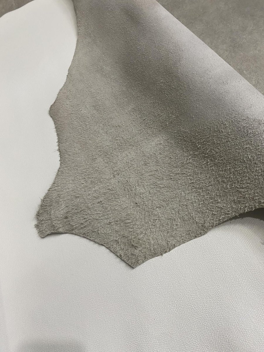 画像12: 牛革　LNバレンチノ　ホワイト　型押し革　レザークラフト (12)