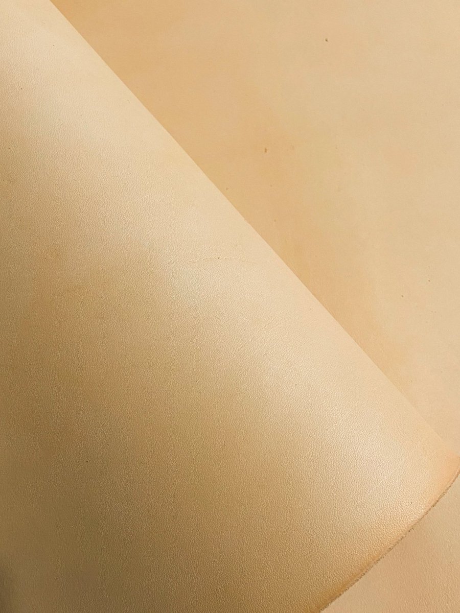 画像2: ヌメ革　ナチュラル　タンニンなめし　 (2)