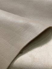 画像10: 牛　ソフトノボ　型押し　エトゥープ (10)