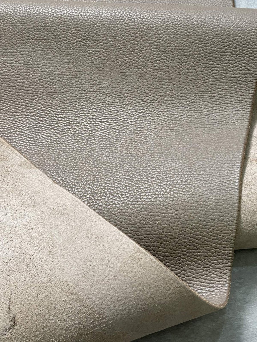 画像9: 牛　ソフトノボ　型押し　エトゥープ (9)