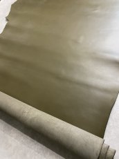 画像3: 牛革　Jスムース　カーキ　レザー (3)