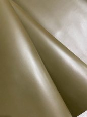 画像1: 牛革　Jスムース　カーキ　レザー (1)