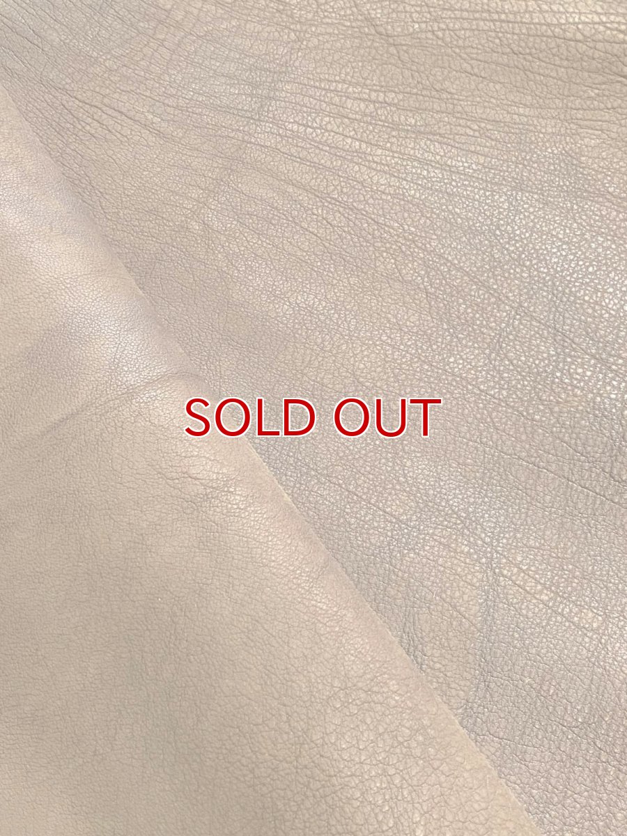 画像2: 牛革　ヌバックバッファロー　ブラウン　レザー (2)