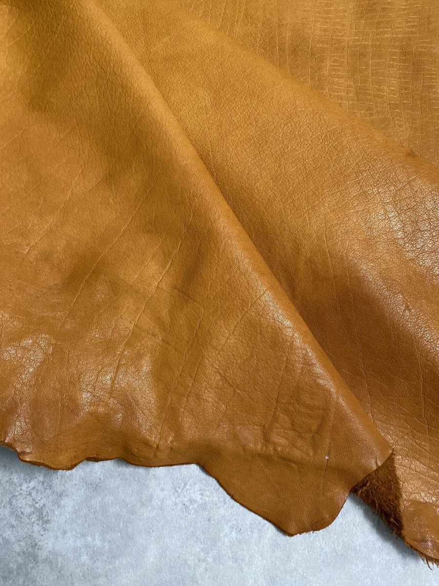 画像3: 牛革　ソフトバッファロー　キャメル　レザー (3)