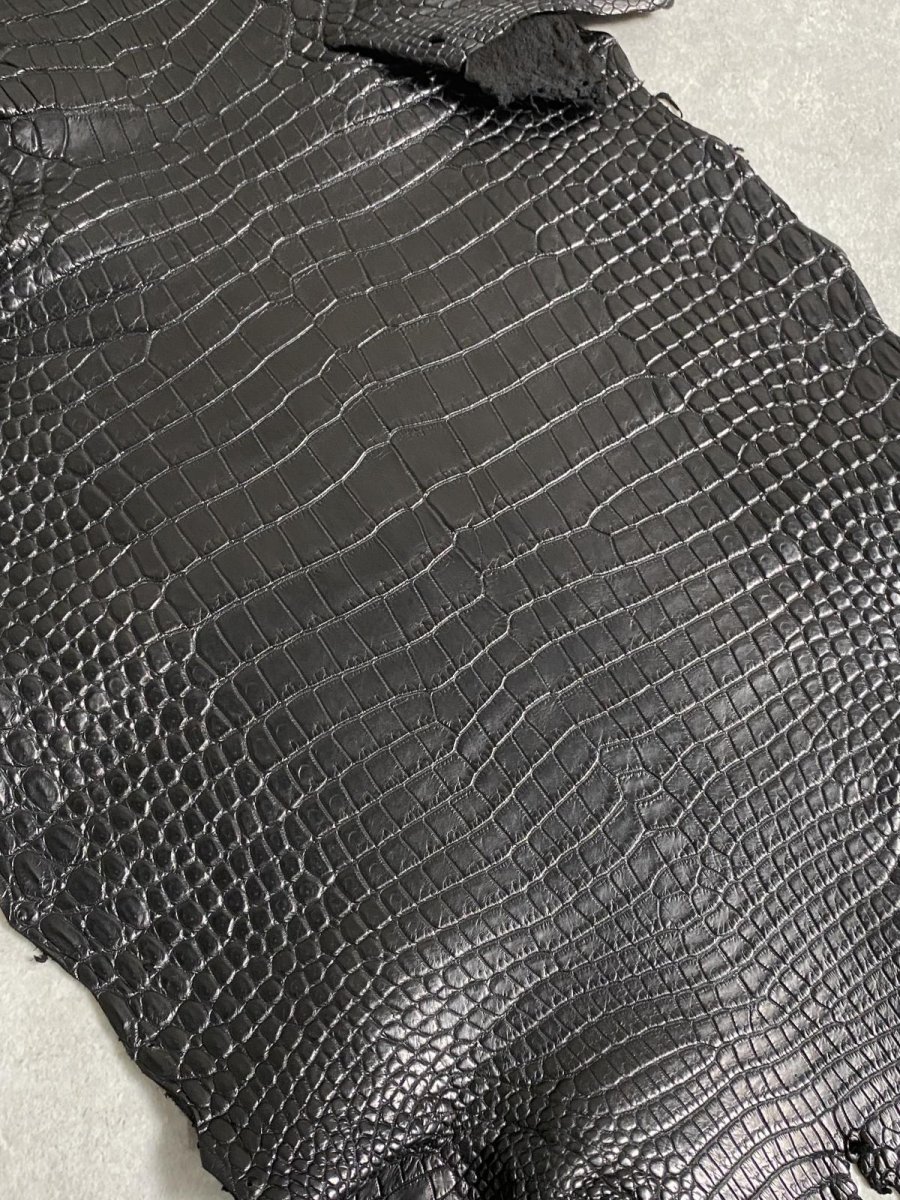 画像3: スモールクロコダイル　ブラック　25　ポロサス　ワニ革　クロコダイル革　 (3)