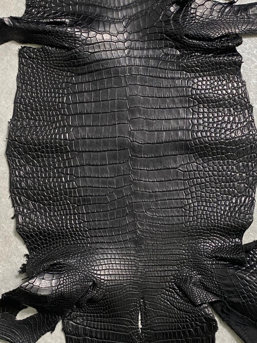 画像3: スモールクロコダイル　ブラック　29　ポロサス　ワニ革　クロコダイル革　 (3)