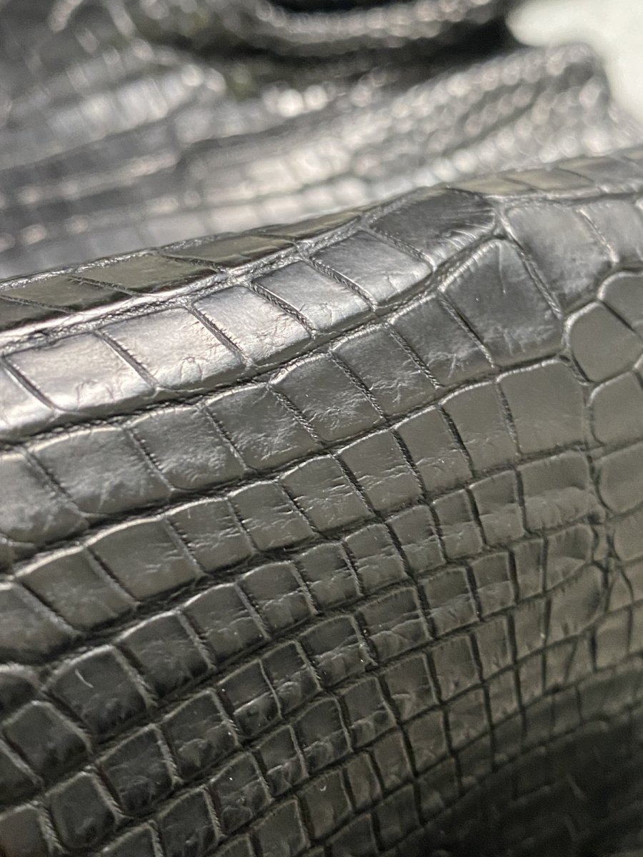 画像8: スモールクロコダイル　ブラック　29　ポロサス　ワニ革　クロコダイル革　 (8)